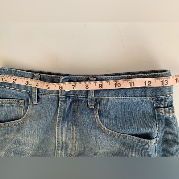 Nasty Gal Denim Debbie Pull On High Waisted Tapered Mom Jeans 26 Light Blue Wash - Picture 11 of 12